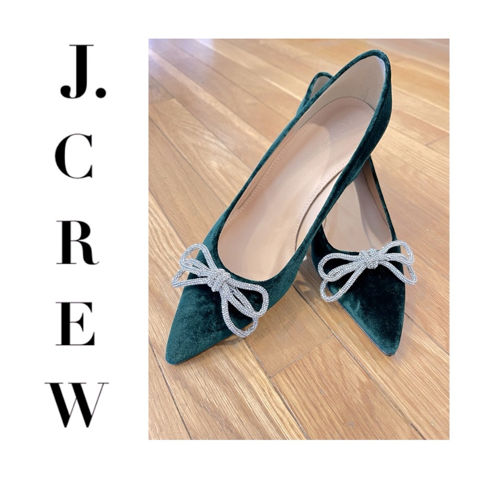 J CREW Green Velvet Avery Heels Size 7 Block Pumps Rhinestone Bow Embellished